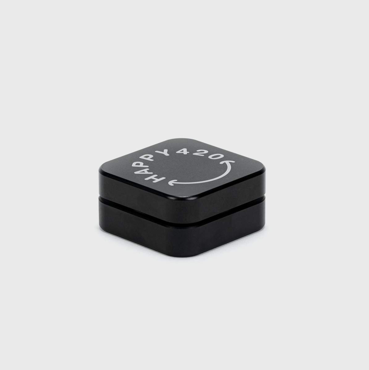 Happy420 Quattro Grinder Headshop Black - Hanfify